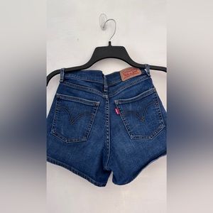 levi denim shorts